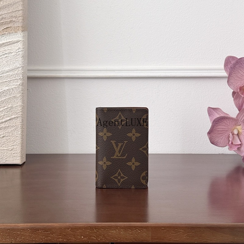 Louis Vuitton card holder