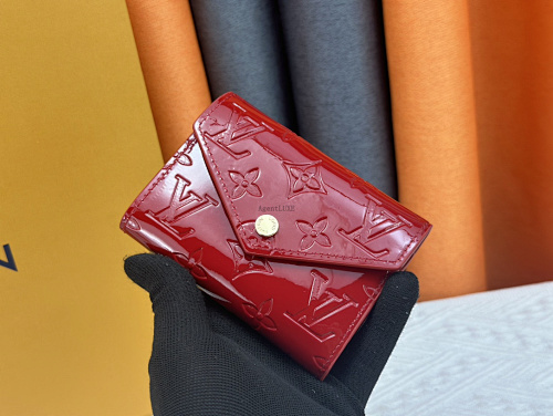 Louis Vuitton Zippy 11 8 2cm 11 8 2cm