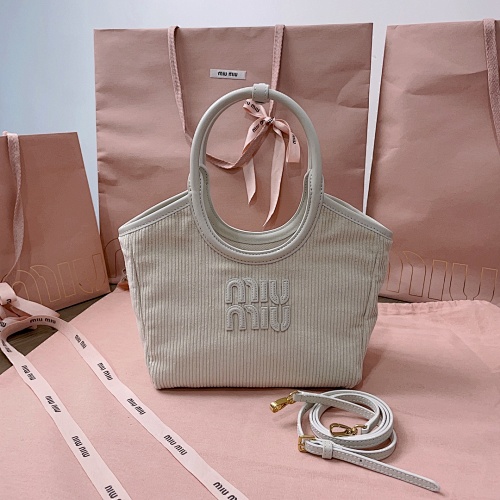 Miu Logo 14X11Cm