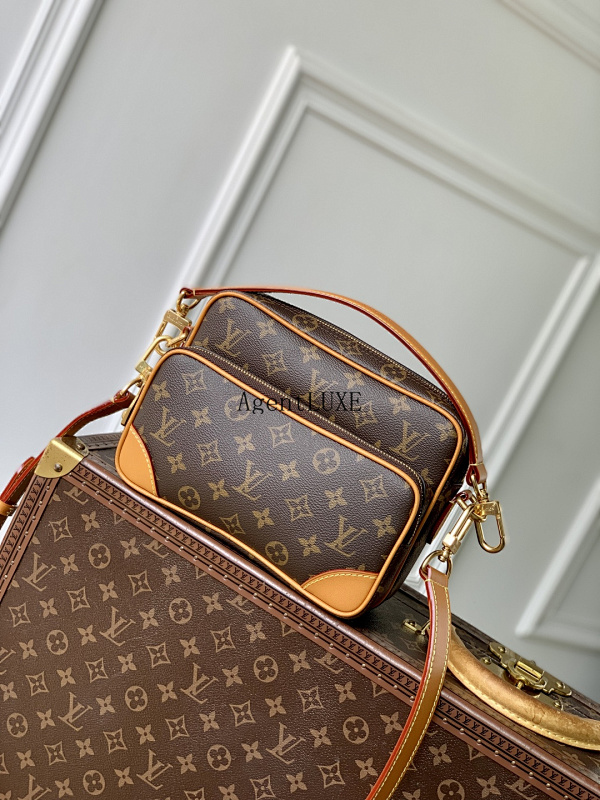 Louis Vuitton Nil Monogram Archive Monogram Pharrell Williams