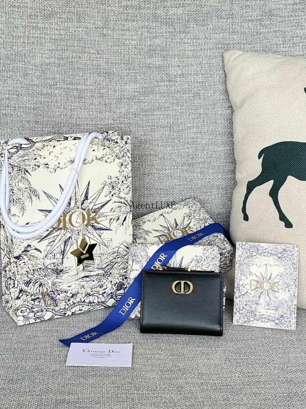 Caro Dahlia CD