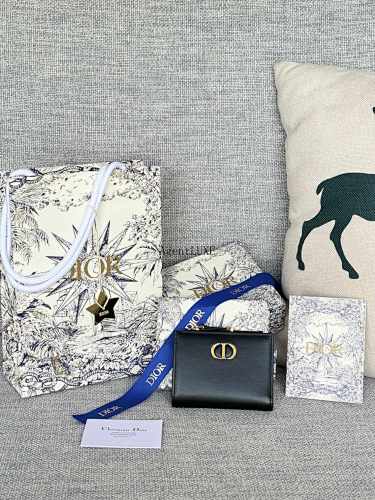 Caro Dahlia CD