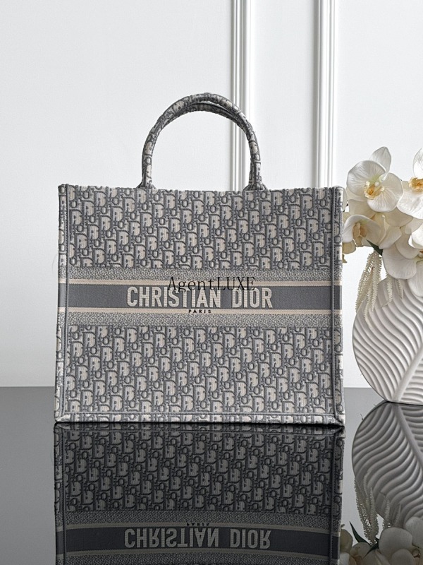 Tote bag from Agentluxe