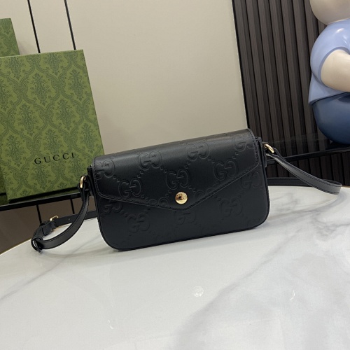 Gucci IPhone Pro Max Plus