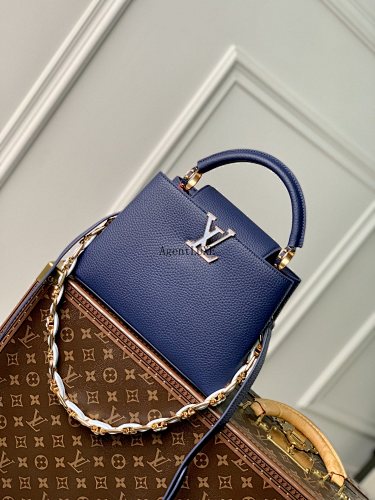 Louis Vuitton Capucines Monogram Dhlo 27 X 18 X 9