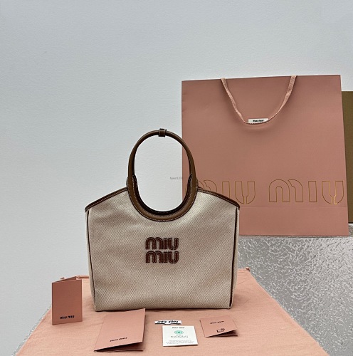 Shoulder bag from Agentluxe