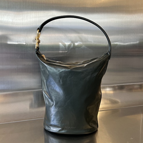 Bv Hobo Knot 31x23x14
