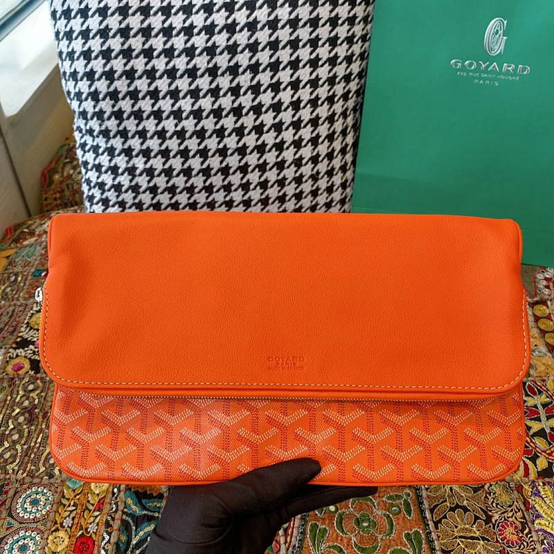 Goyard clutch