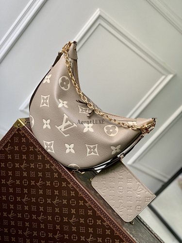 Louis Vuitton Loop Hobo Monogram Empreinte 38.0 X 26.0 X 10.0