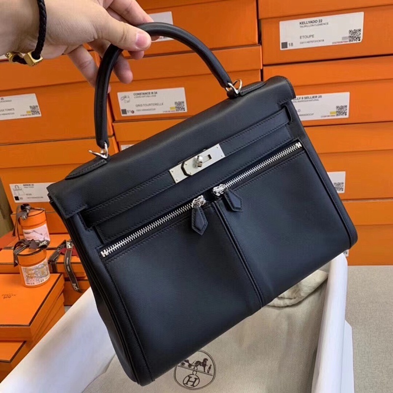 Kelly 32 Lakis Swift