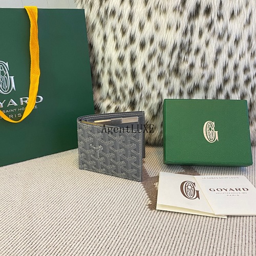 Goyard card holder