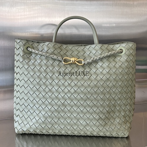 Bottega Veneta Andiamo Nappa