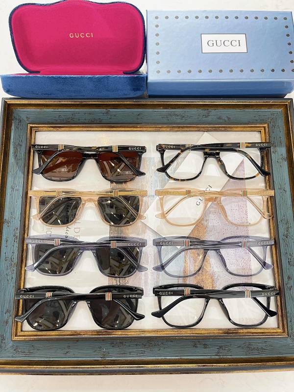 Gucc Model GG1493S Size 54 18-145