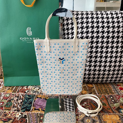 Goyard crossbody bag
