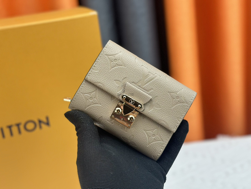 Louis Vuitton Métis Monogram Empreinte Monogram S-lock