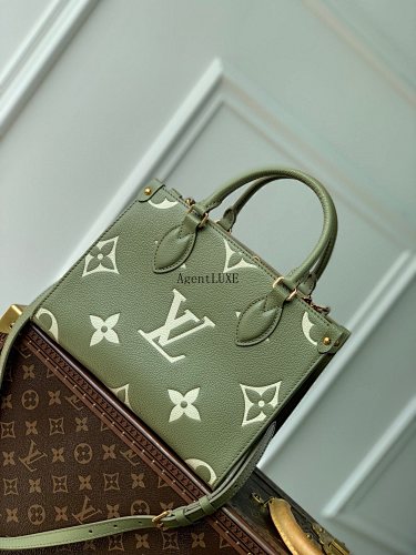 Louis Vuitton OnTheGo Monogram Enpreinte Monogram 25.0 X 19.0 X 11.5