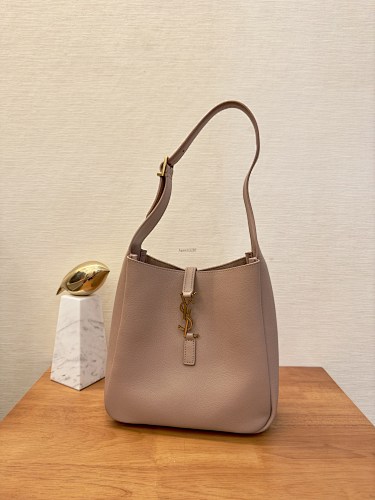 Rose Hobo