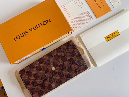 Louis Vuitton coin purse