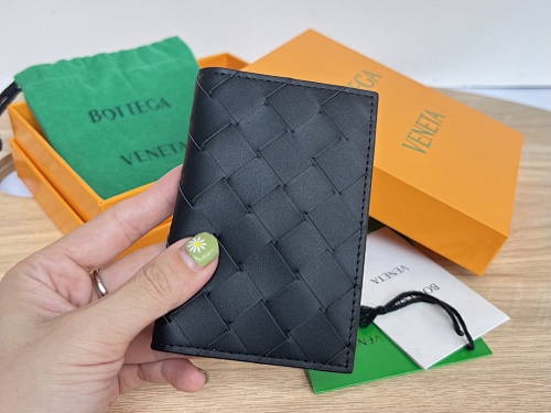 Card holder from Agentluxe