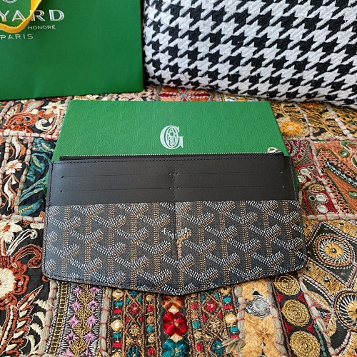 Goyard bag