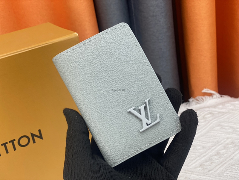 Louis Vuitton 7.5x11.0x1.0 Monogram Macassar