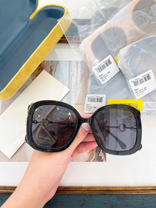 Gucc Model GG1021S Size 56 18-135