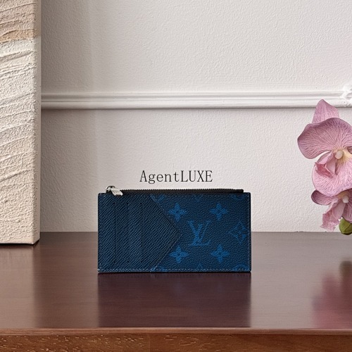 Louis Vuitton card holder
