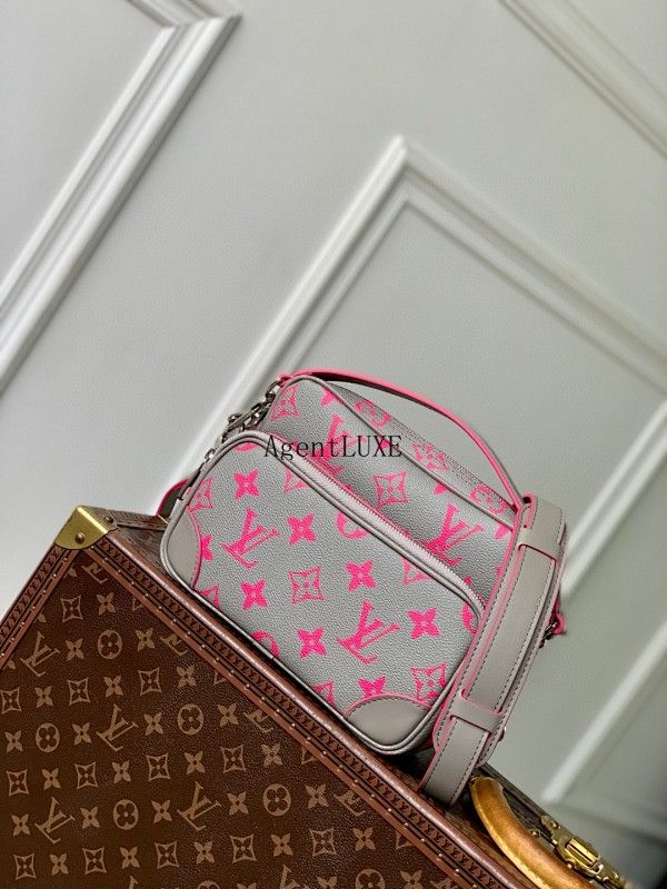 Louis Vuitton Nil Pharrell Williams Monogram Glow