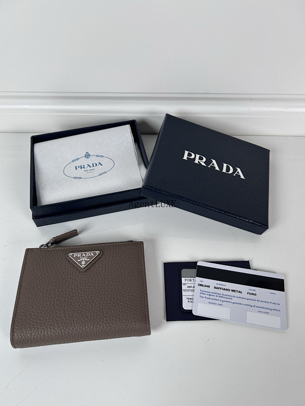 Prada wallet