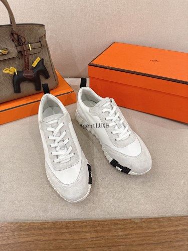 Bouncing New Arrival