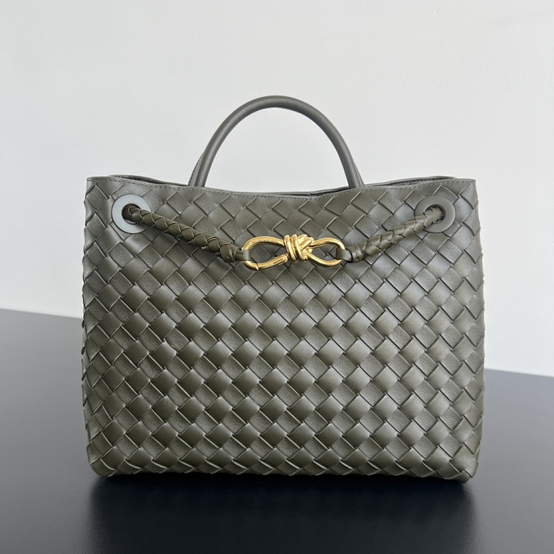 Bottega Veneta Andiamo Nappa