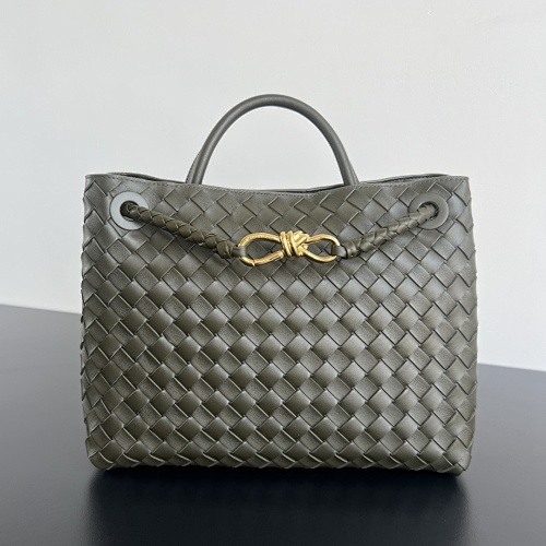 Bottega Veneta Andiamo Nappa