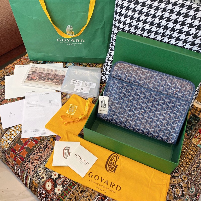 Goyard bag