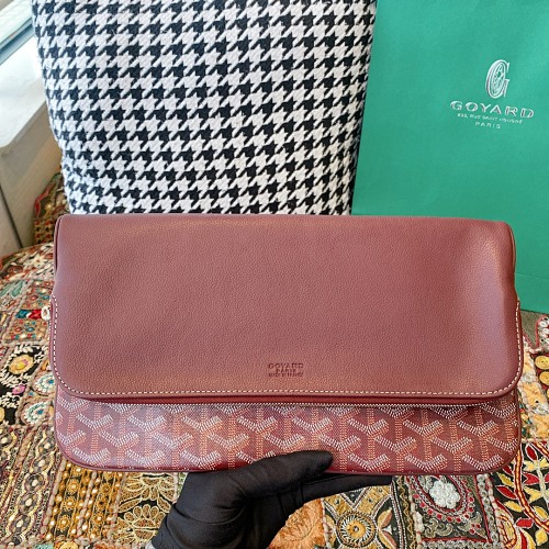 Goyard clutch