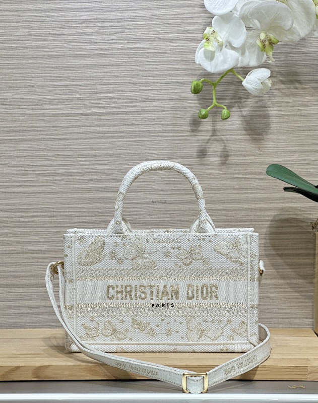 Crossbody bag from Agentluxe