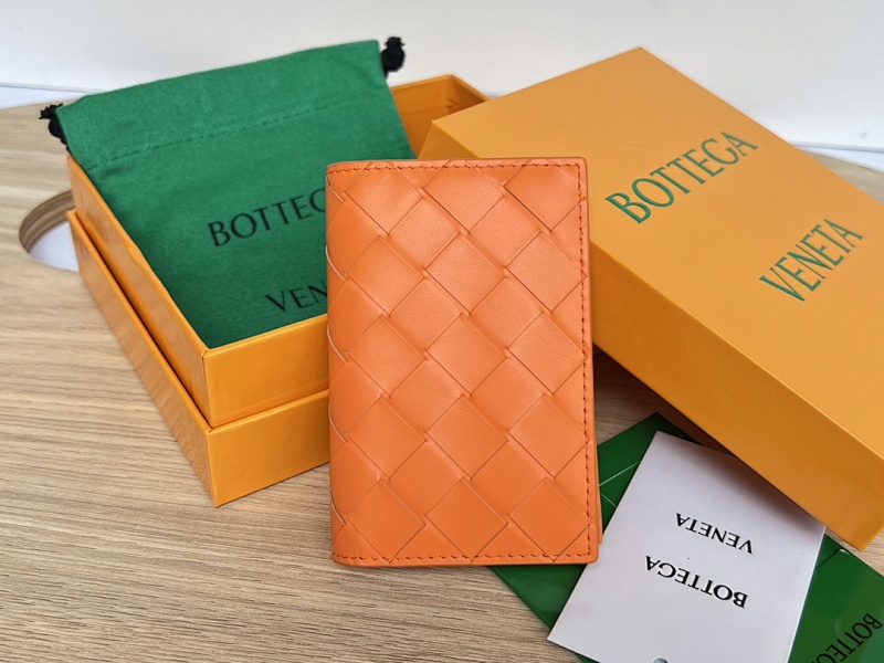 Card holder from Agentluxe