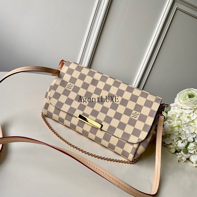 Monogram 28x17x4cm