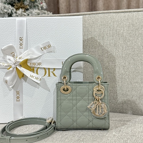 Card holder from Agentluxe