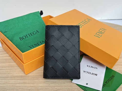 Card holder from Agentluxe