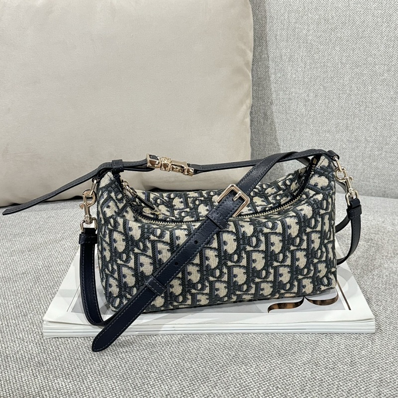 Louis Vuitton crossbody bag