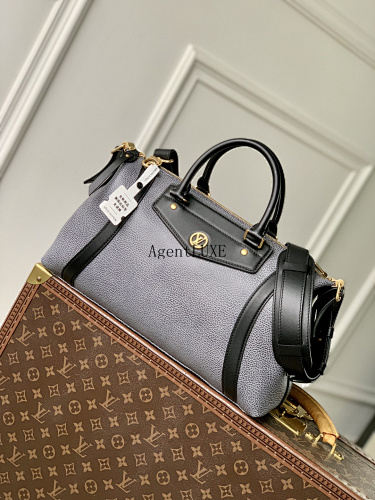 Louis Vuitton Nicolas Ghesquière LV Biker V LV Circle