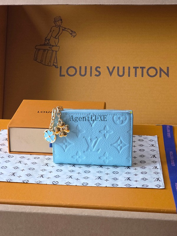 Louis Vuitton Monogram Canvas 11.5 X 1.5 X 9