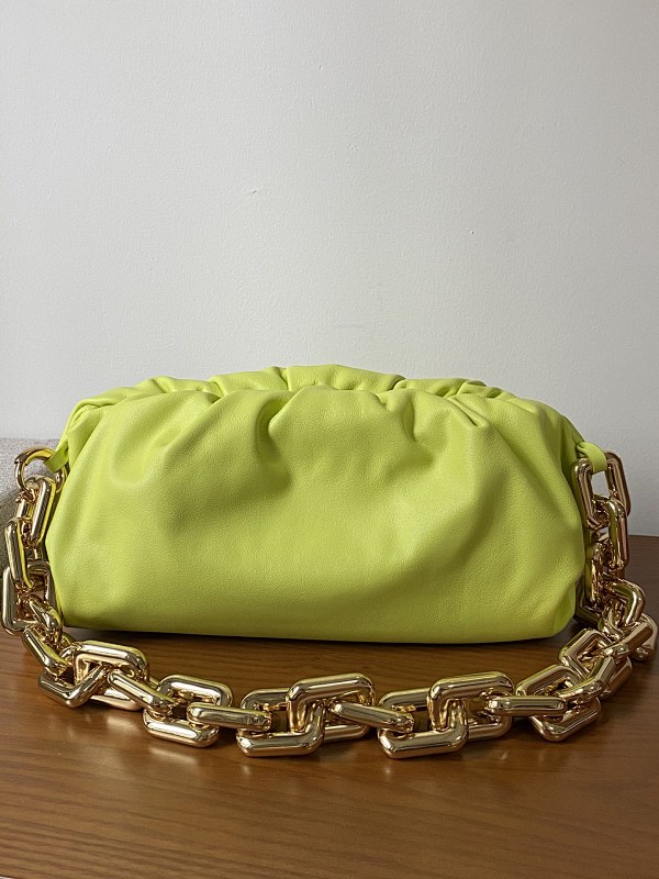 B The Chain Pouch 31x12x16cm