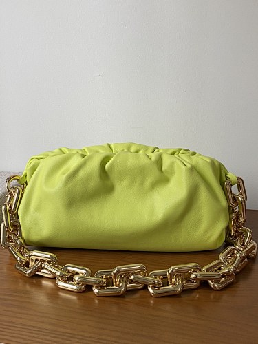 B The Chain Pouch 31x12x16cm
