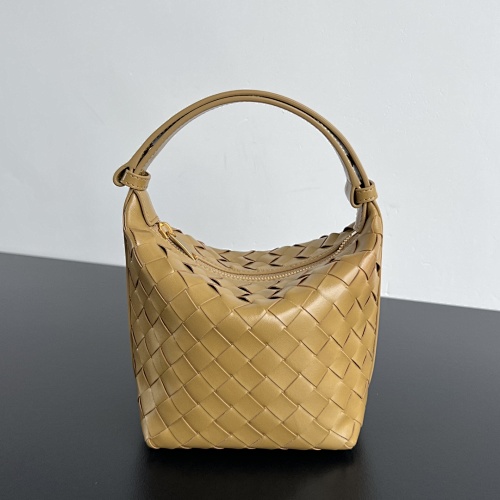 BvWallace Intrecciato Bottega 17x13.5x5.3