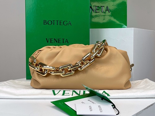 B The Chain Pouch 31x12x16cm