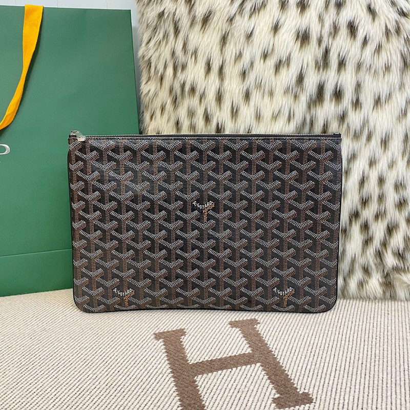 Goyard clutch
