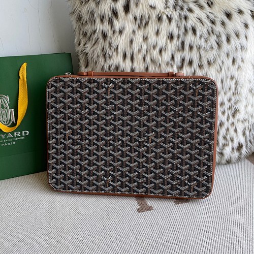 Goyard Universal Companion