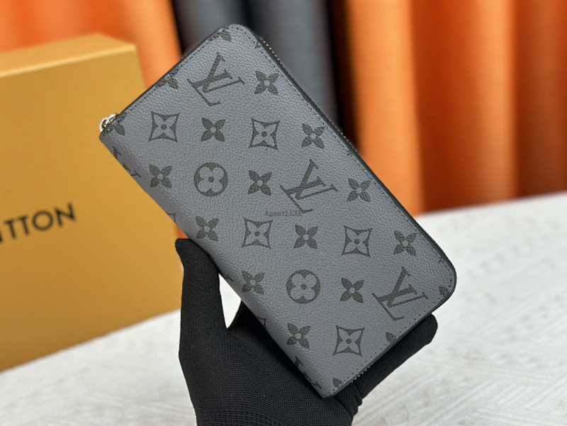 Louis Vuitton Monogram By The Pool 19.5 X 10.5 X 2.5 Monogram 3 12