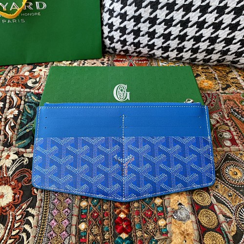 Goyard bag